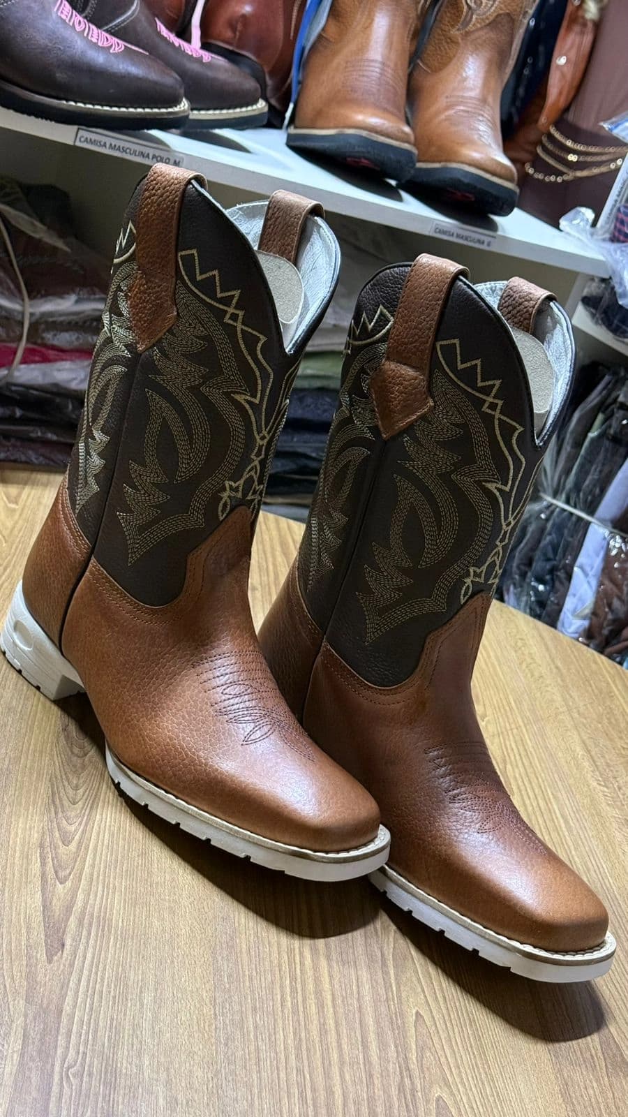 Bota Texana Masculino com Solado Branco
